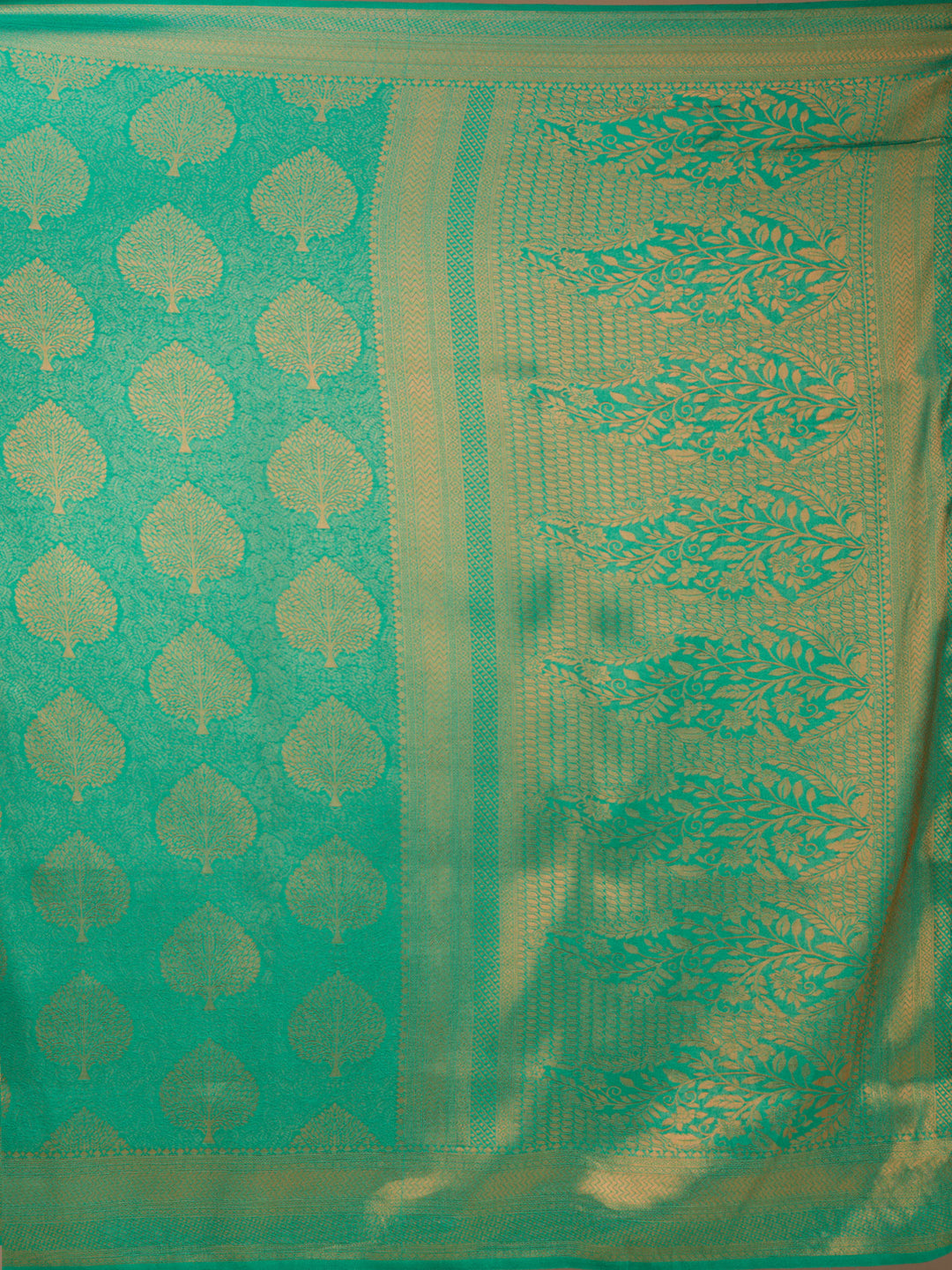 Leaf Green Silk Jaal Saree With Matching Blouse Piece