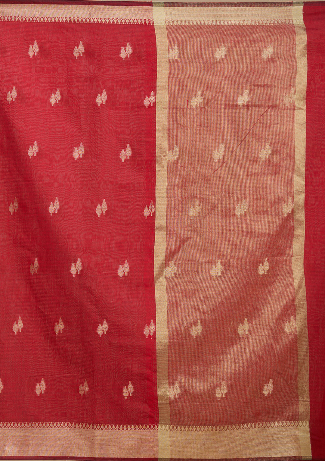 Maroon Banarasi Silk Saree With Matching Blouse Piece