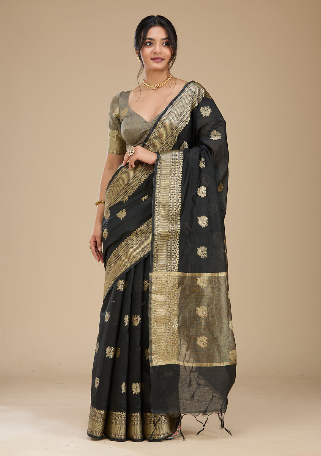 Black Banarasi Silk Saree With Matching Blouse Piece