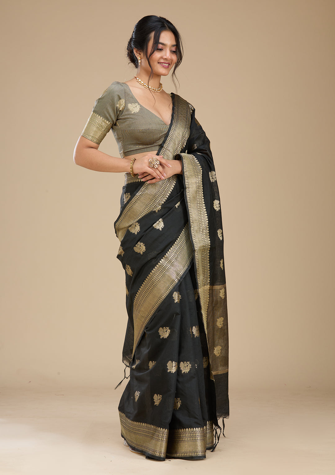 Black Banarasi Silk Saree With Matching Blouse Piece