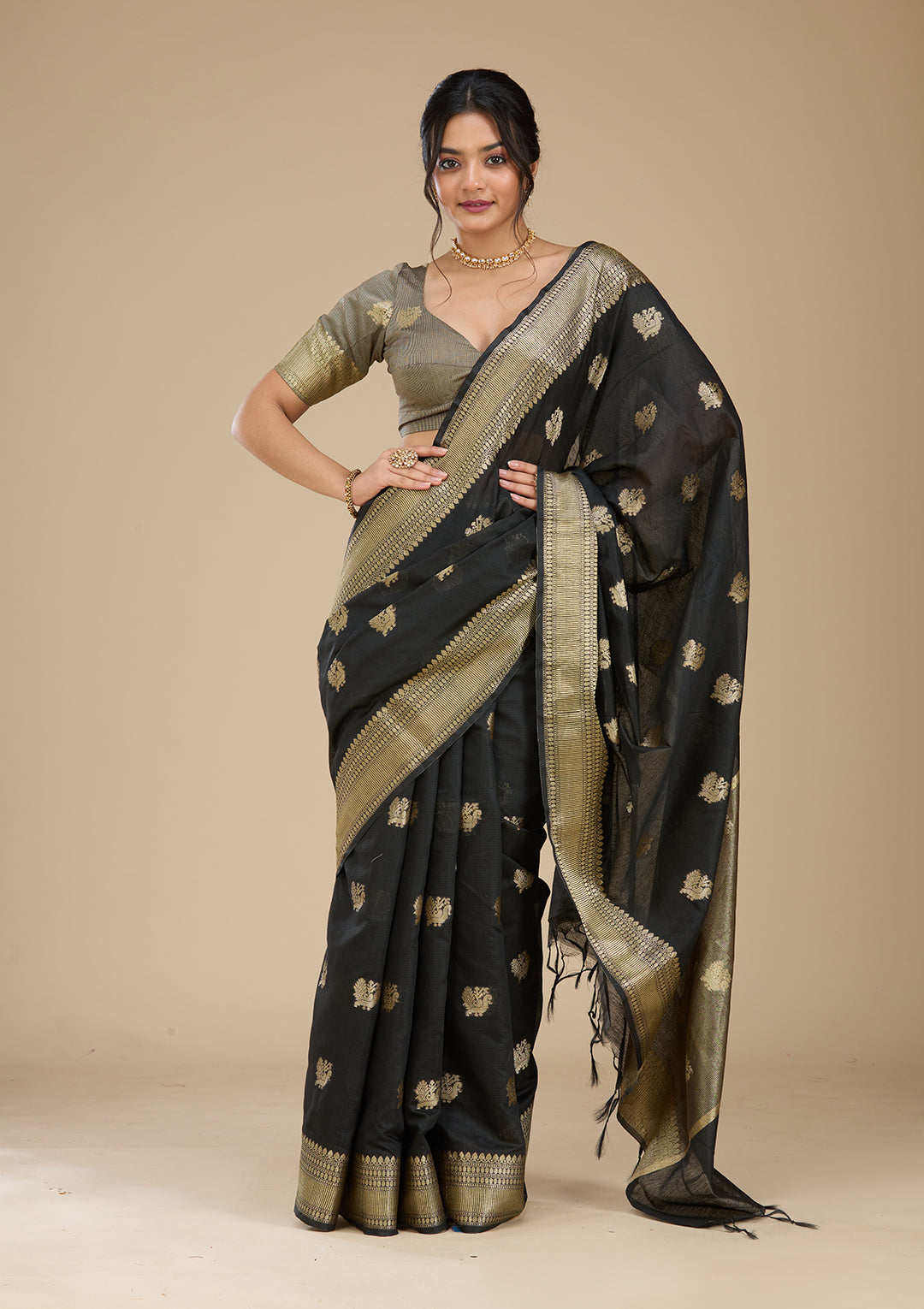Black Banarasi Silk Saree With Matching Blouse Piece