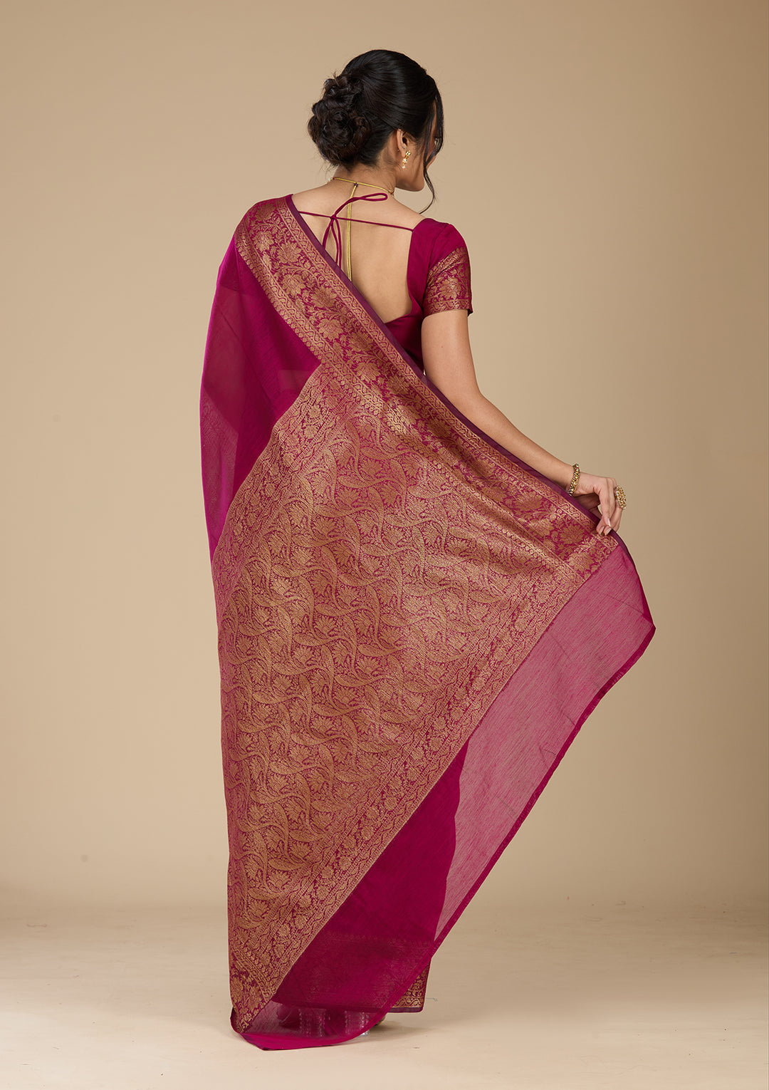 Wine Banarasi Silk Saree With Matching Blouse Piece