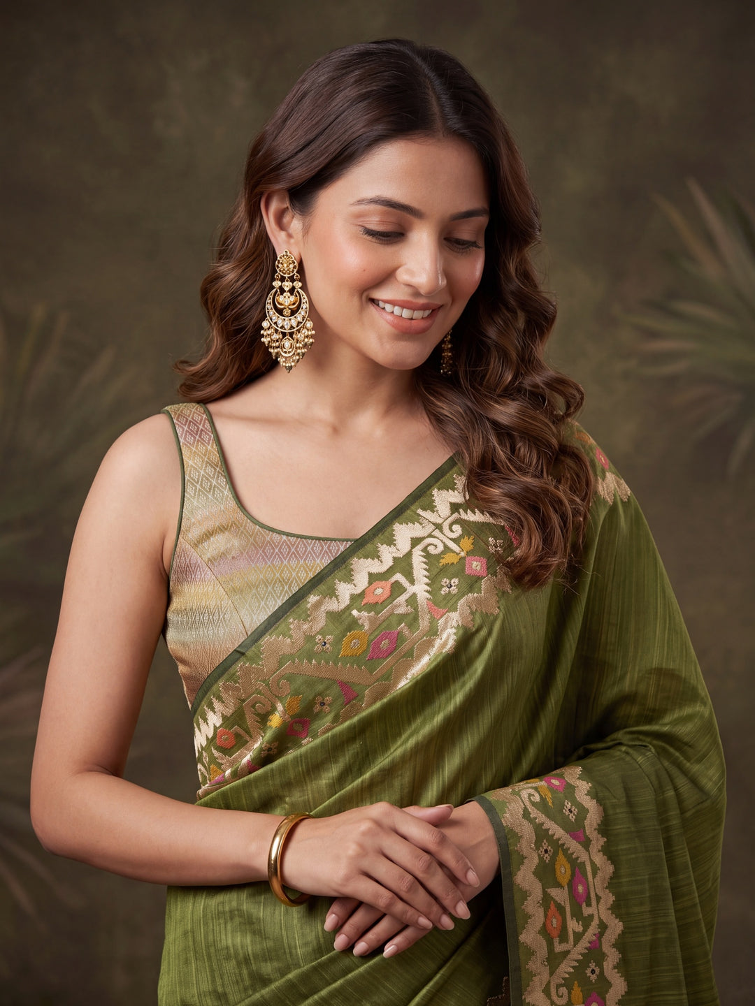 Mehendi Green Silk Plain Saree With Matching Blouse Piece