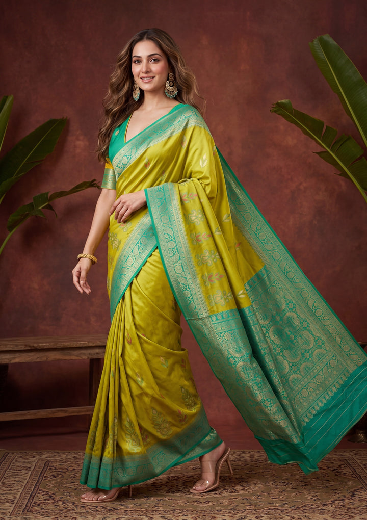 Parrot Green Art Silk Patola Jaal Saree With Matching Blouse Piece