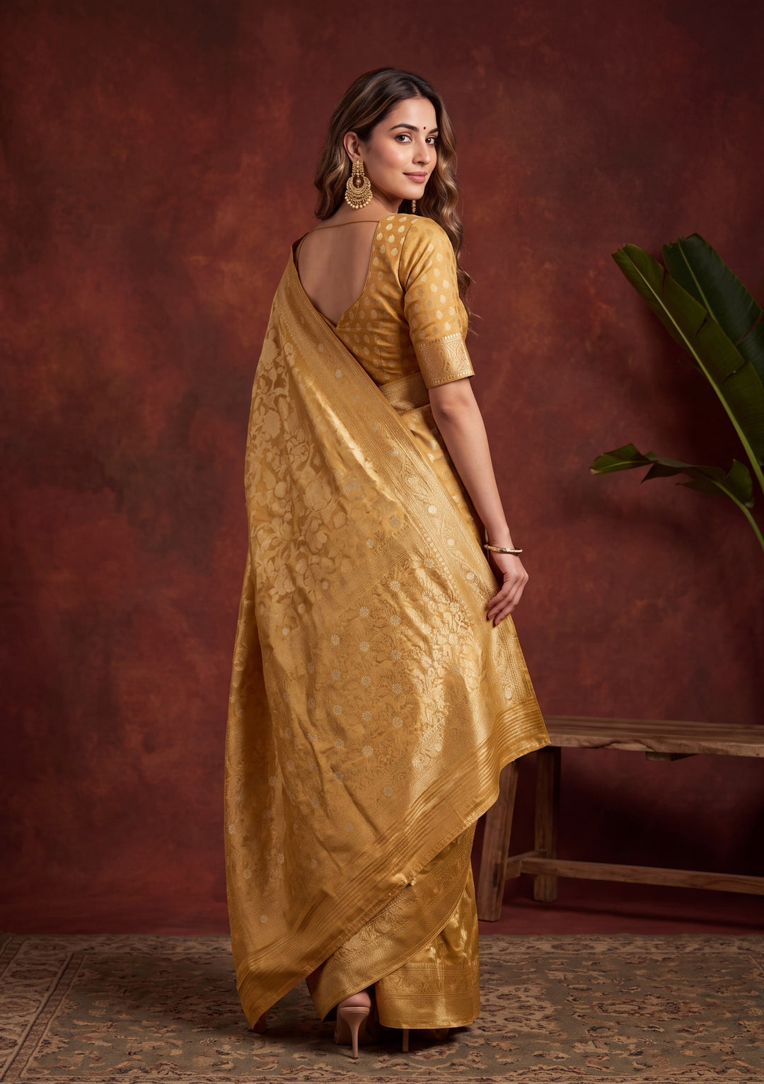 Gold Art Silk Kanjivaram Jaal Saree With Matching Blouse Piece