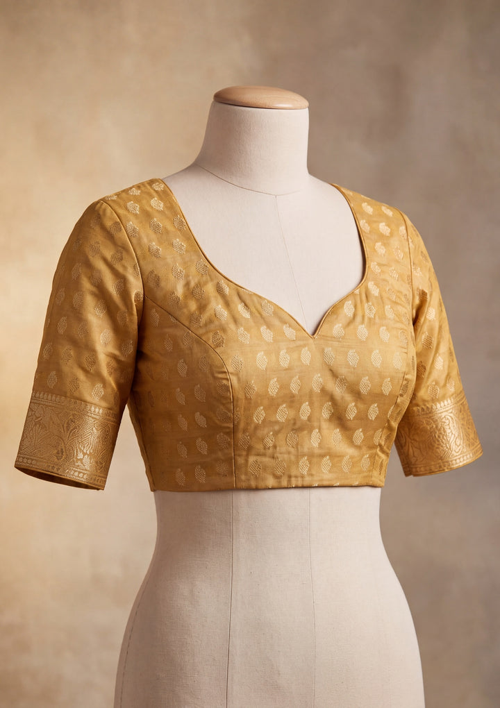 Gold Art Silk Kanjivaram Jaal Saree With Matching Blouse Piece