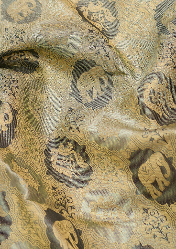 Light Grey Pure Silk Jaal Saree With Matching Blouse Piece
