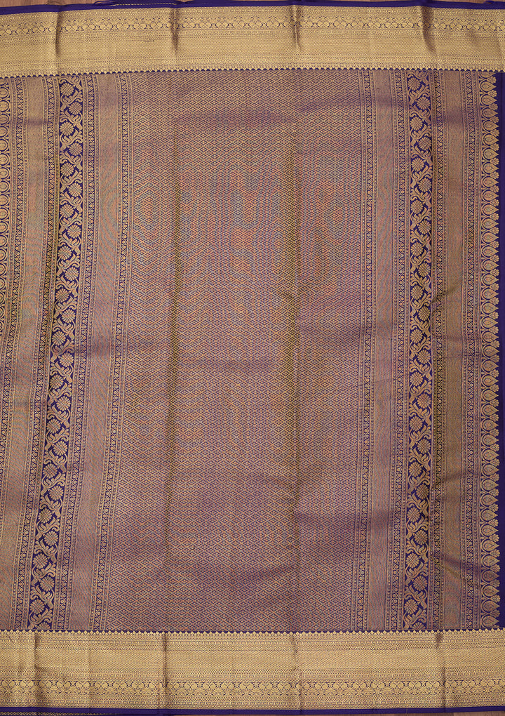 Light Grey Pure Silk Jaal Saree With Matching Blouse Piece