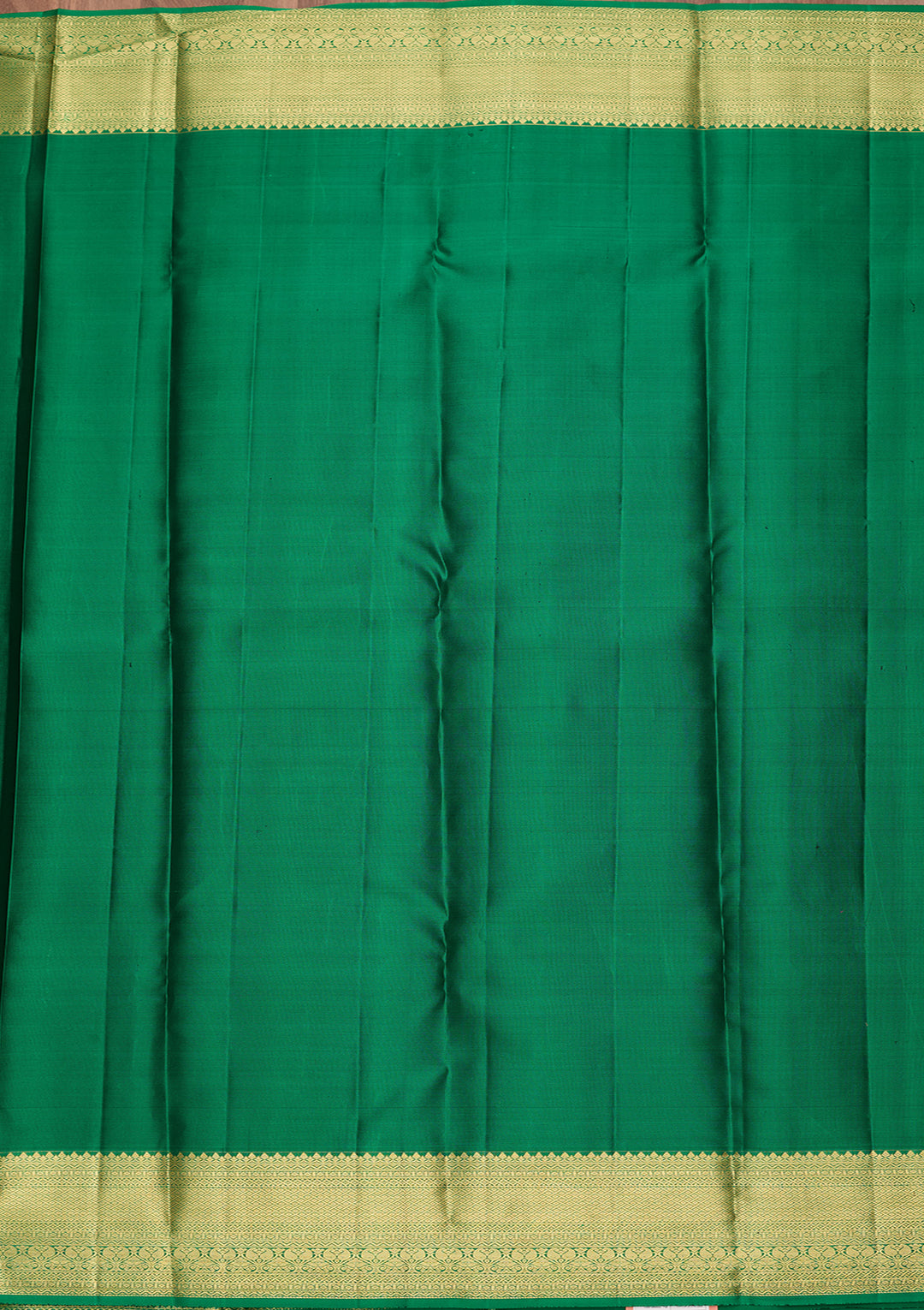 Wine Pure Silk Jaal Saree With Matching Blouse Piece