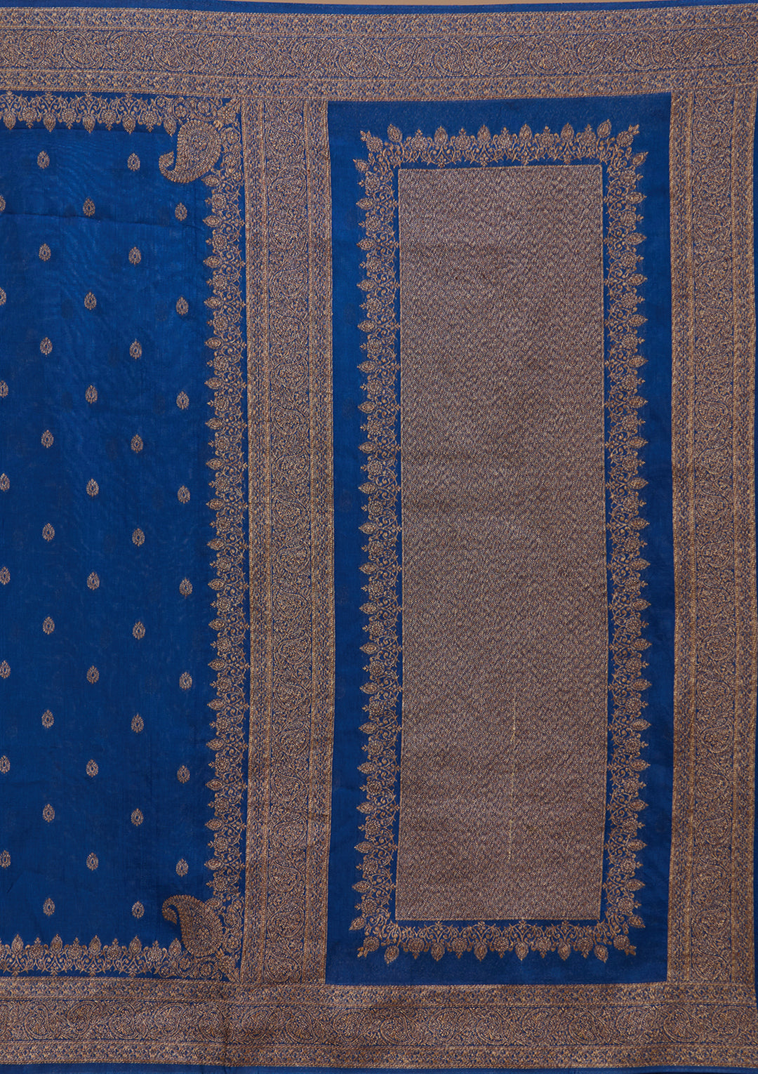 Peacock Blue Silk Buti Saree With Matching Blouse Piece