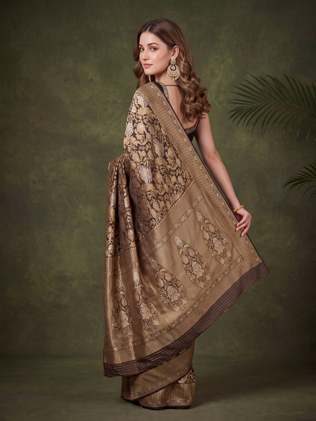 Black Silk Jaal Banarasi Saree With Matching Blouse Piece