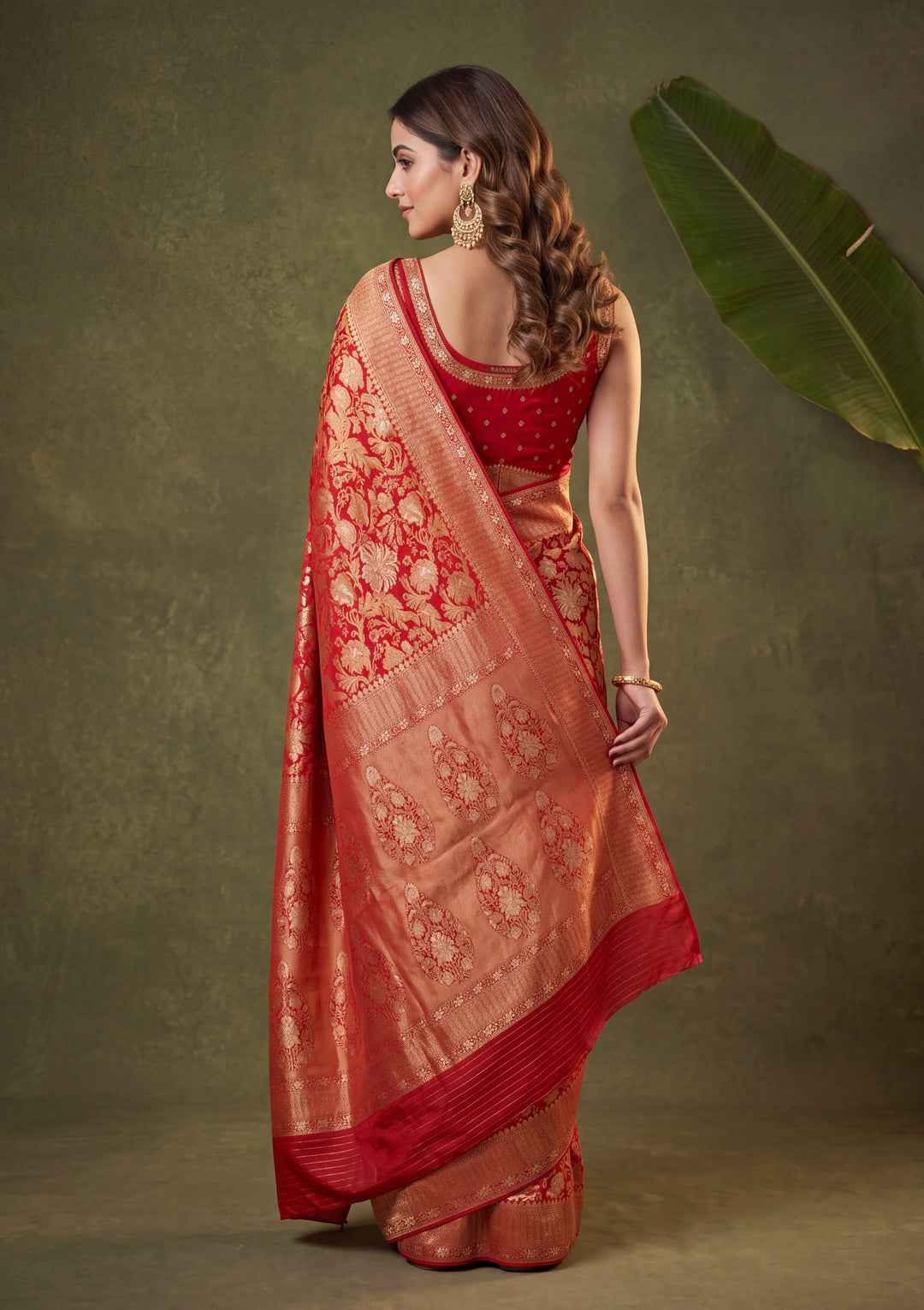 Rust Silk Jaal Saree With Matching Blouse Piece