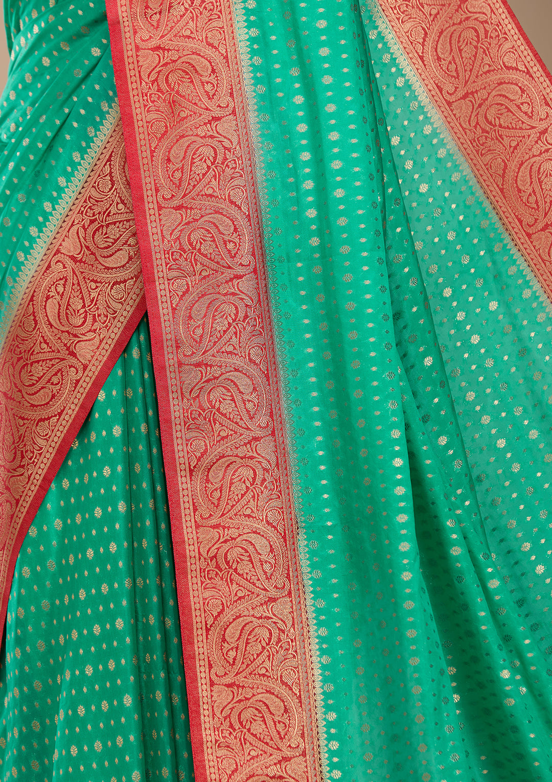 Rama Green Silk Buti Banarasi Saree With Matching Blouse Piece