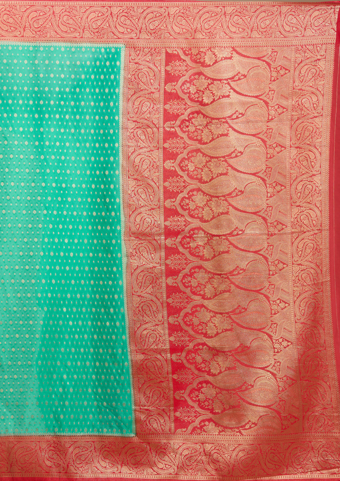 Rama Green Silk Buti Banarasi Saree With Matching Blouse Piece