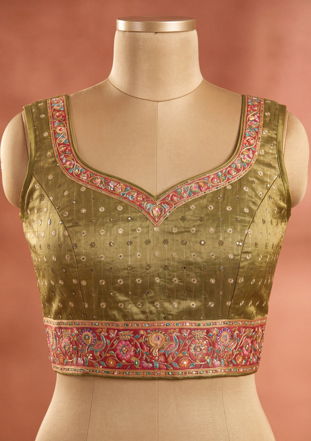 Off White Silk Jaal Cutdana Saree With Matching Blouse Piece