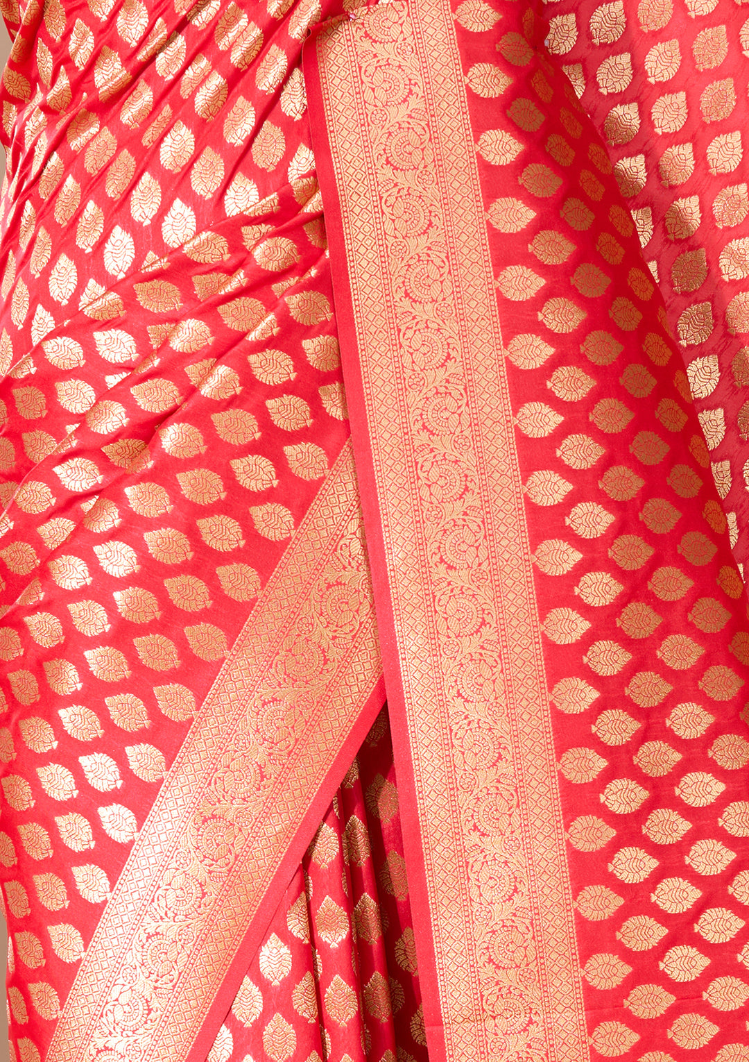 Red Art Silk Buti Saree With Matching Blouse Piece