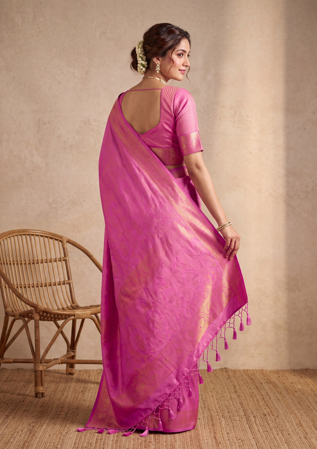 Baby Pink Art Silk Kanjivaram Jaal Saree With Matching Blouse Piece