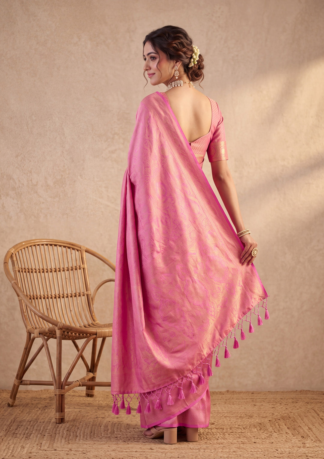 Pink Art Silk Kanjivaram Jaal Saree With Matching Blouse Piece