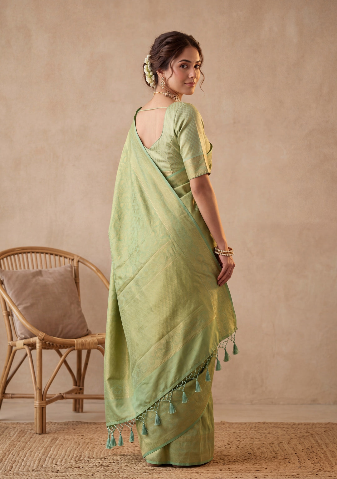 Sea Green Silk Jaal Saree With Matching Blouse Piece