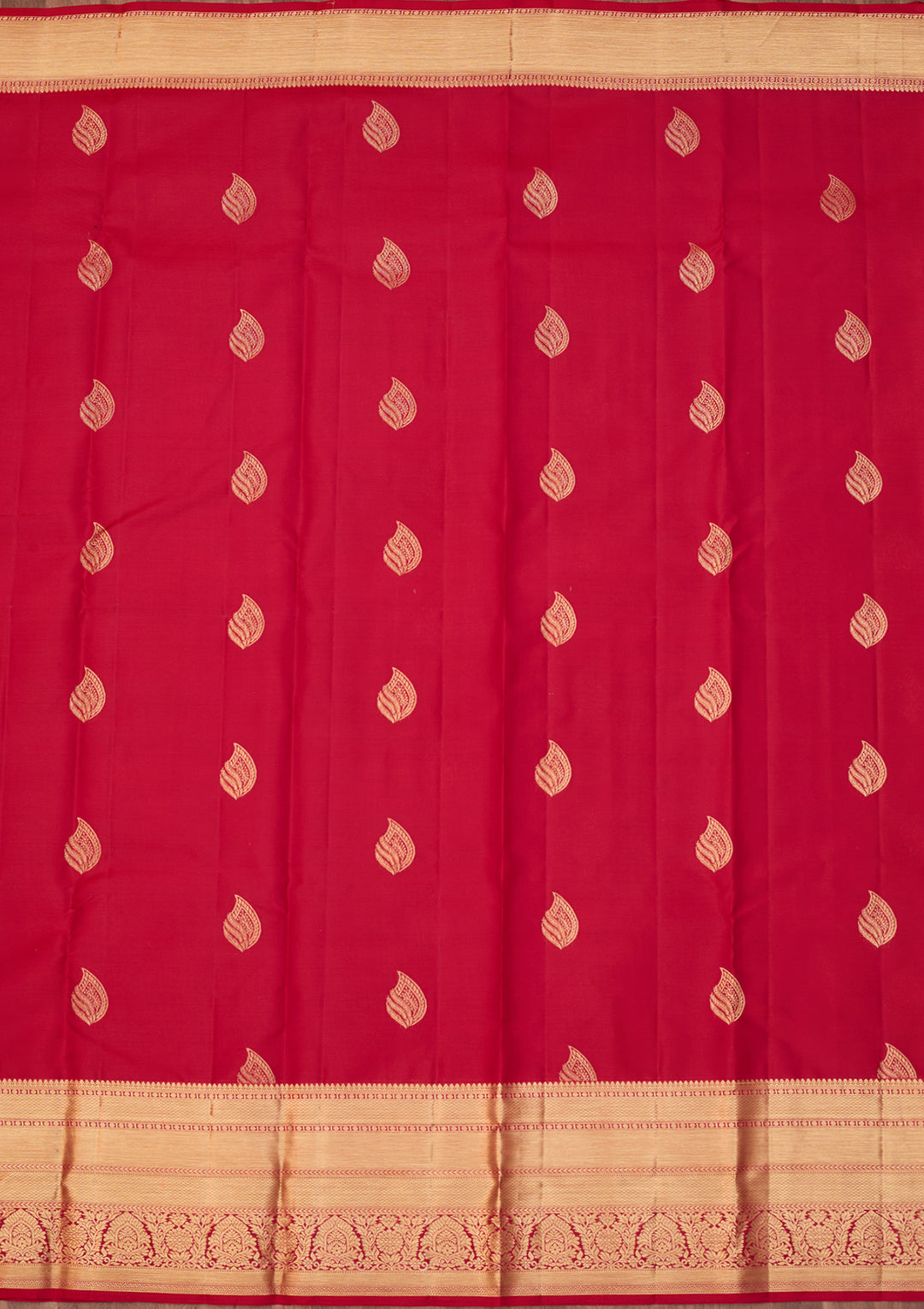 Rani Pink Dharmavaram Pure Silk Saree With Matching Blouse Piece