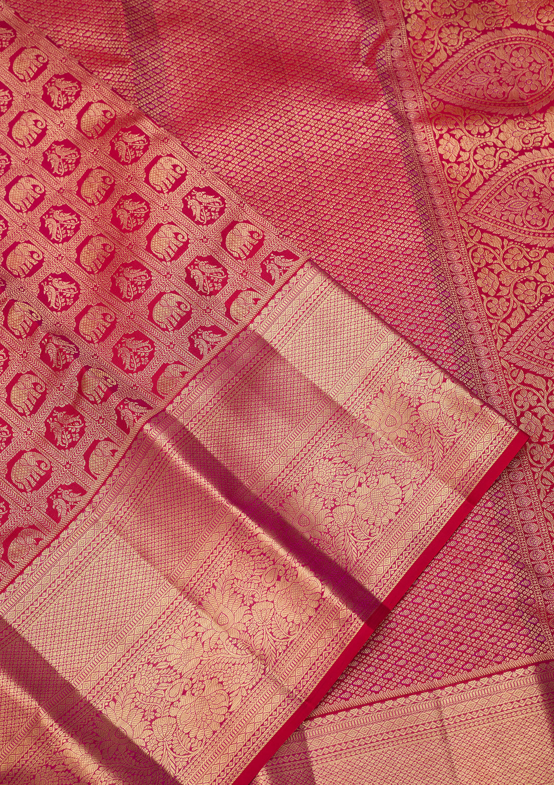 Magenta Pink Dharmavaram Pure Silk Saree With Matching Blouse Piece