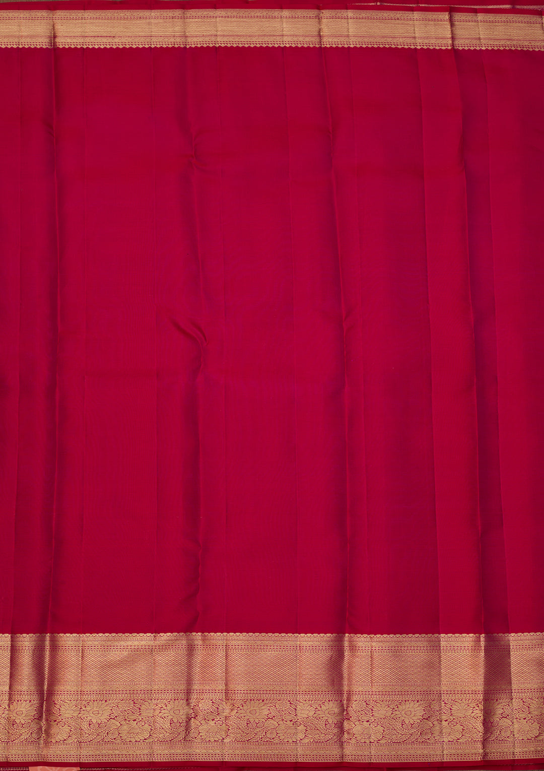 Magenta Pink Dharmavaram Pure Silk Saree With Matching Blouse Piece