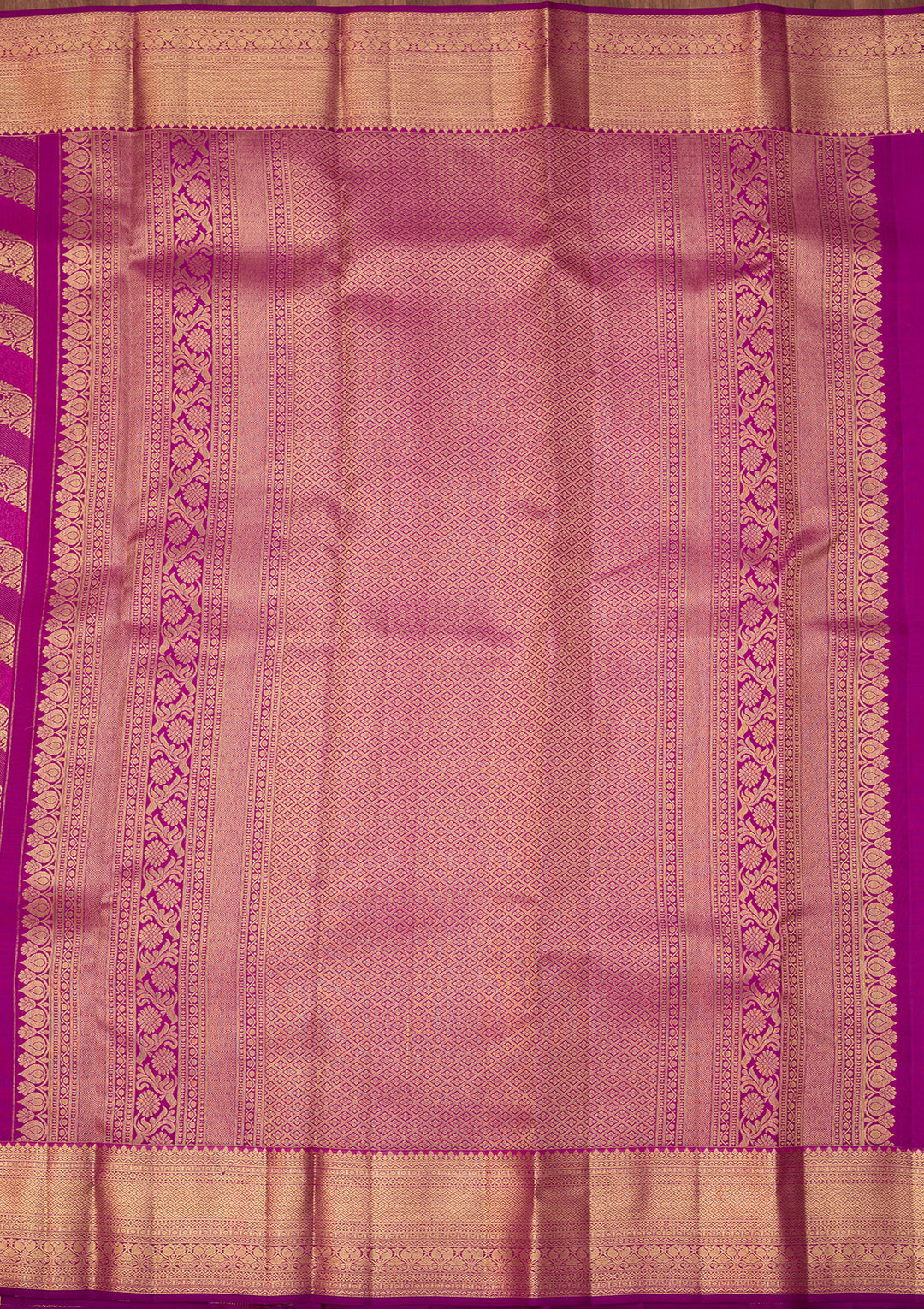 Magenta Pink Dharmavaram Pure Silk Saree With Matching Blouse Piece
