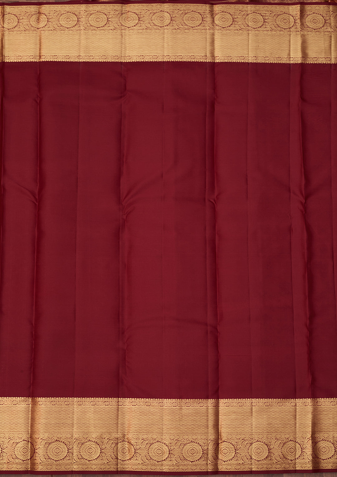 Maroon Dharmavaram Pure Silk Saree With Matching Blouse Piece
