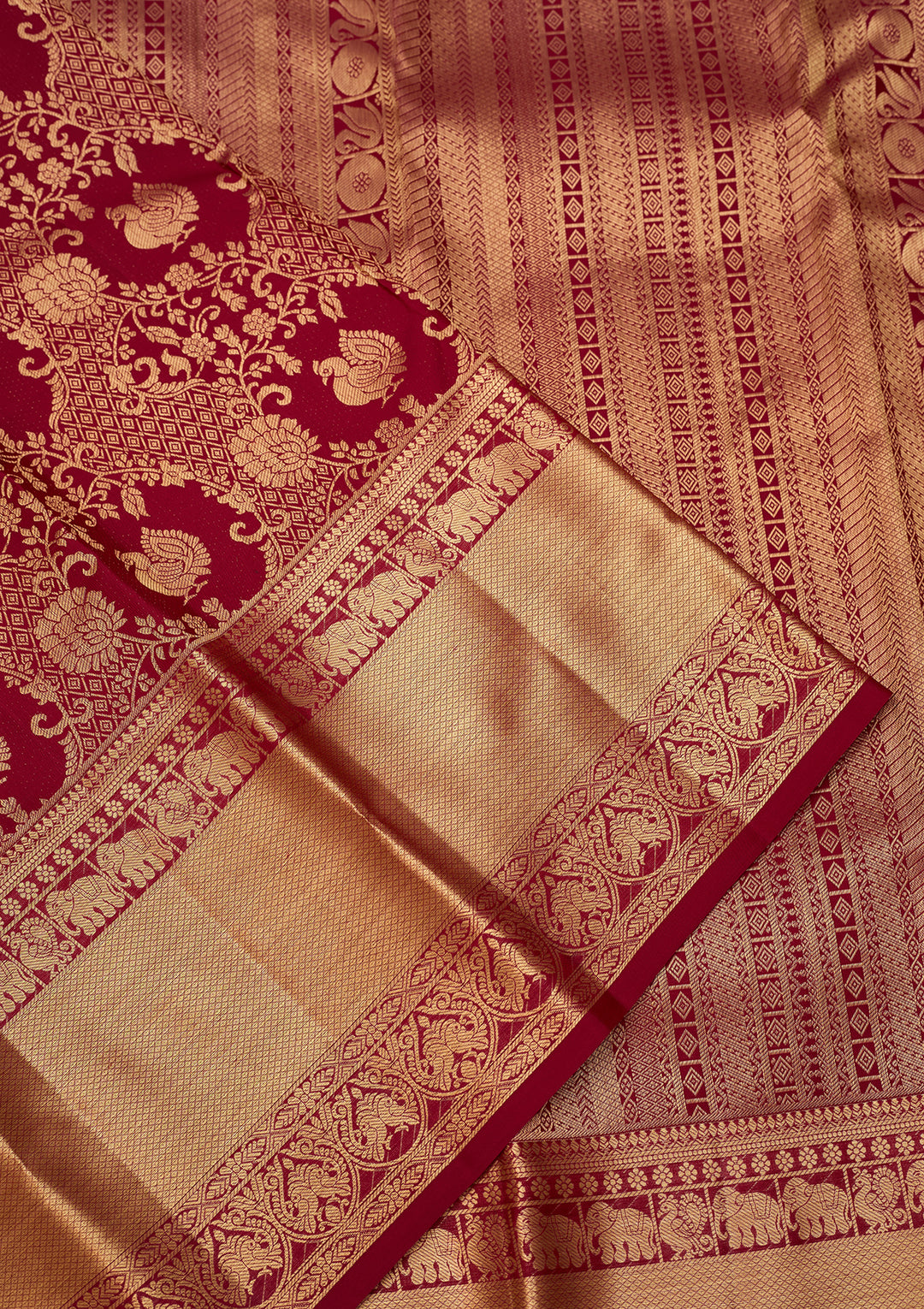 Magenta Pink Dharmavaram Pure Silk Saree With Matching Blouse Piece