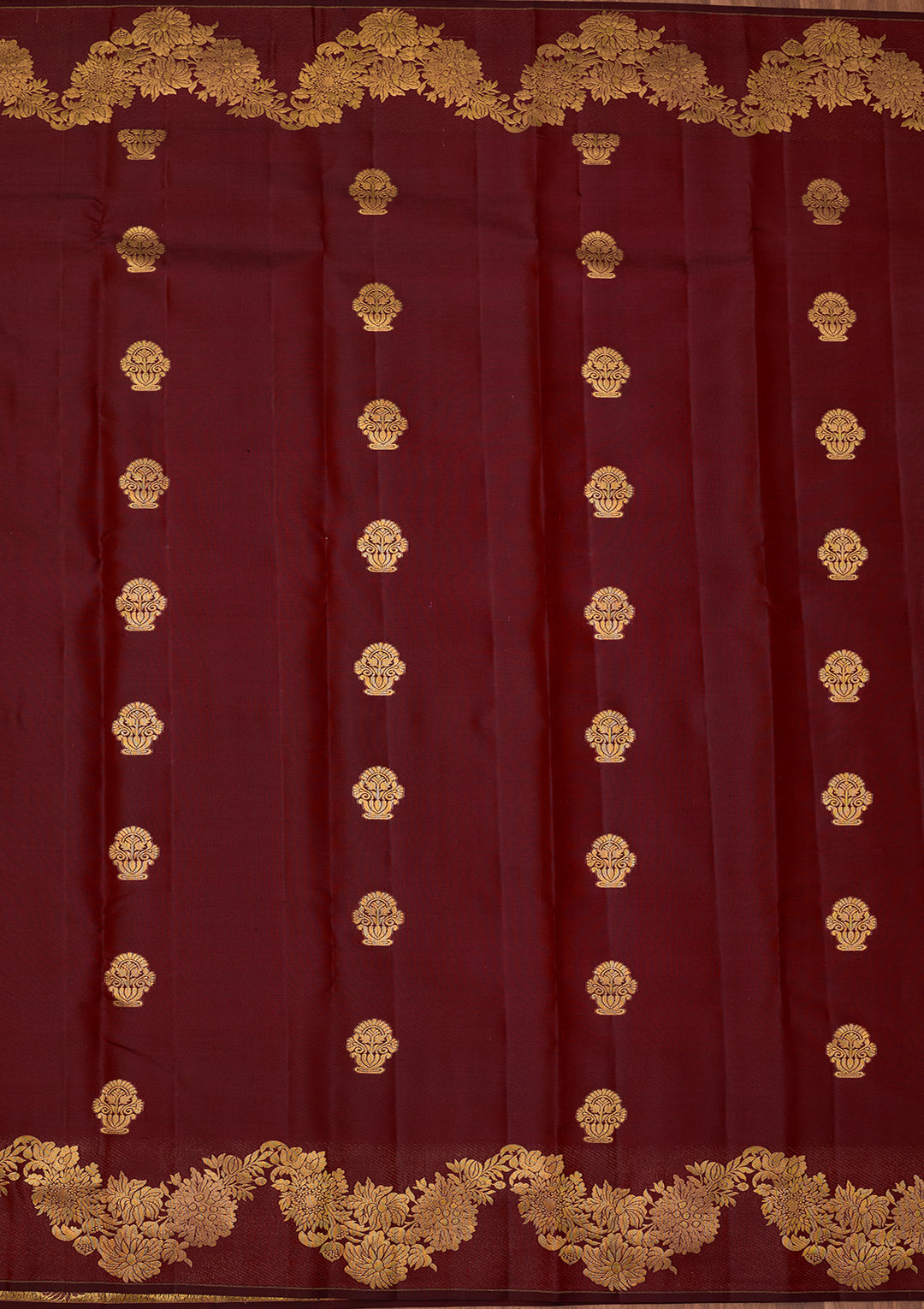 Maroon Dharmavaram Pure Silk Saree With Matching Blouse Piece