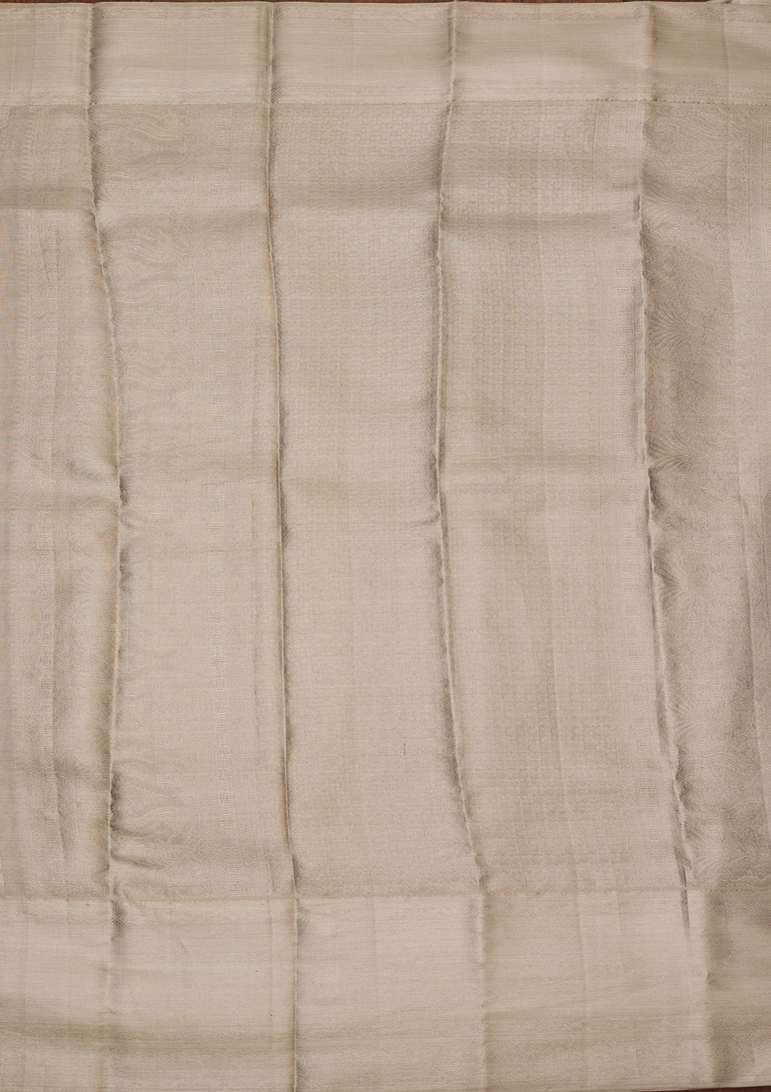 Silver Pure Tissue Jaal Saree With Matching Blouse Piece