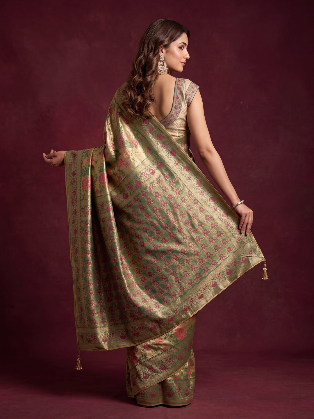 Leaf Green Art Silk Jaal Saree With Matching Blouse Piece