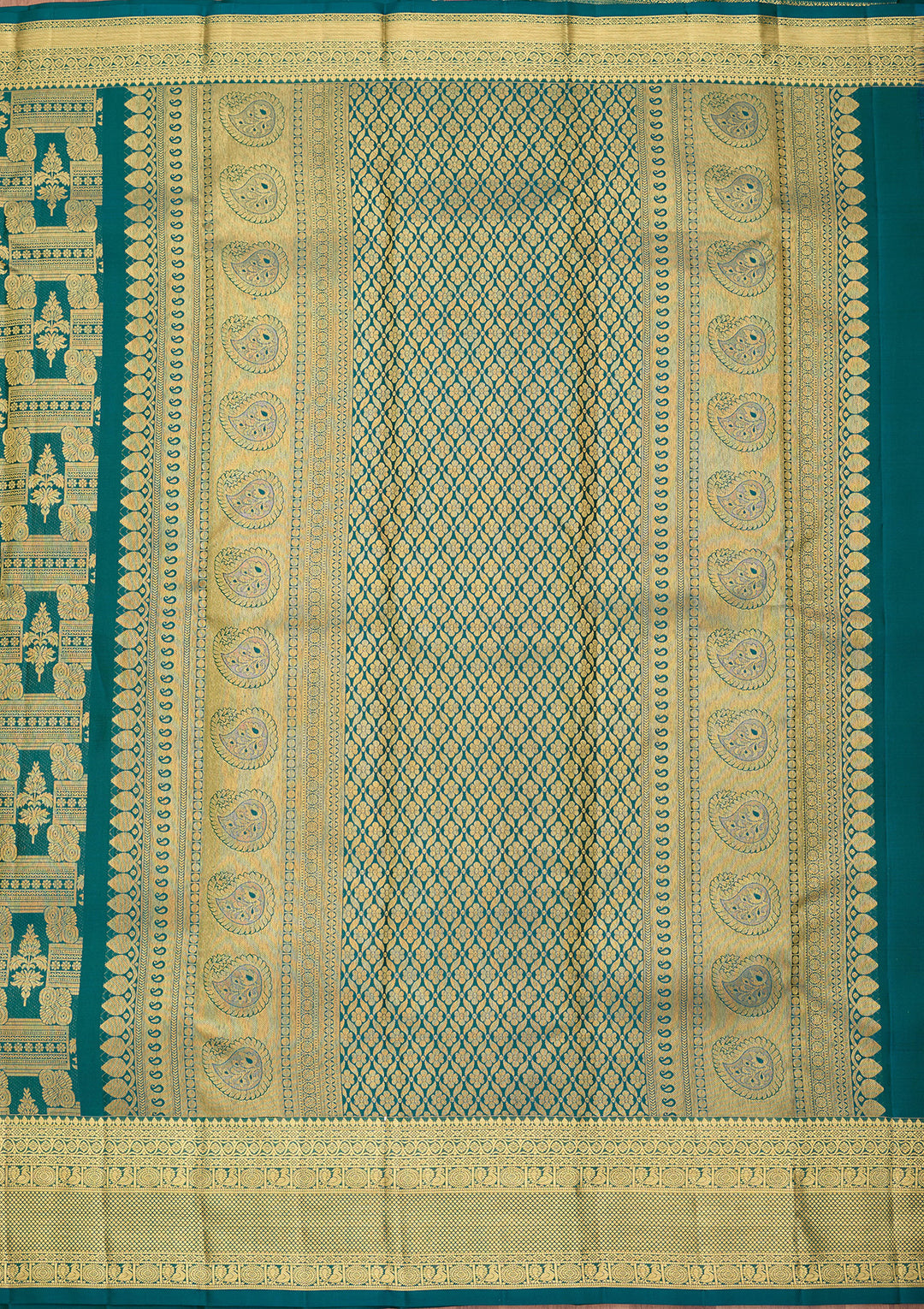 Bottle Green Pure Silk Jaal Saree With Matching Blouse Piece