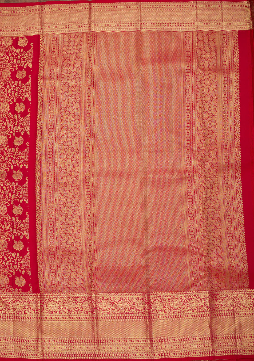 Rani Pink Pure Silk Jaal Saree With Matching Blouse Piece