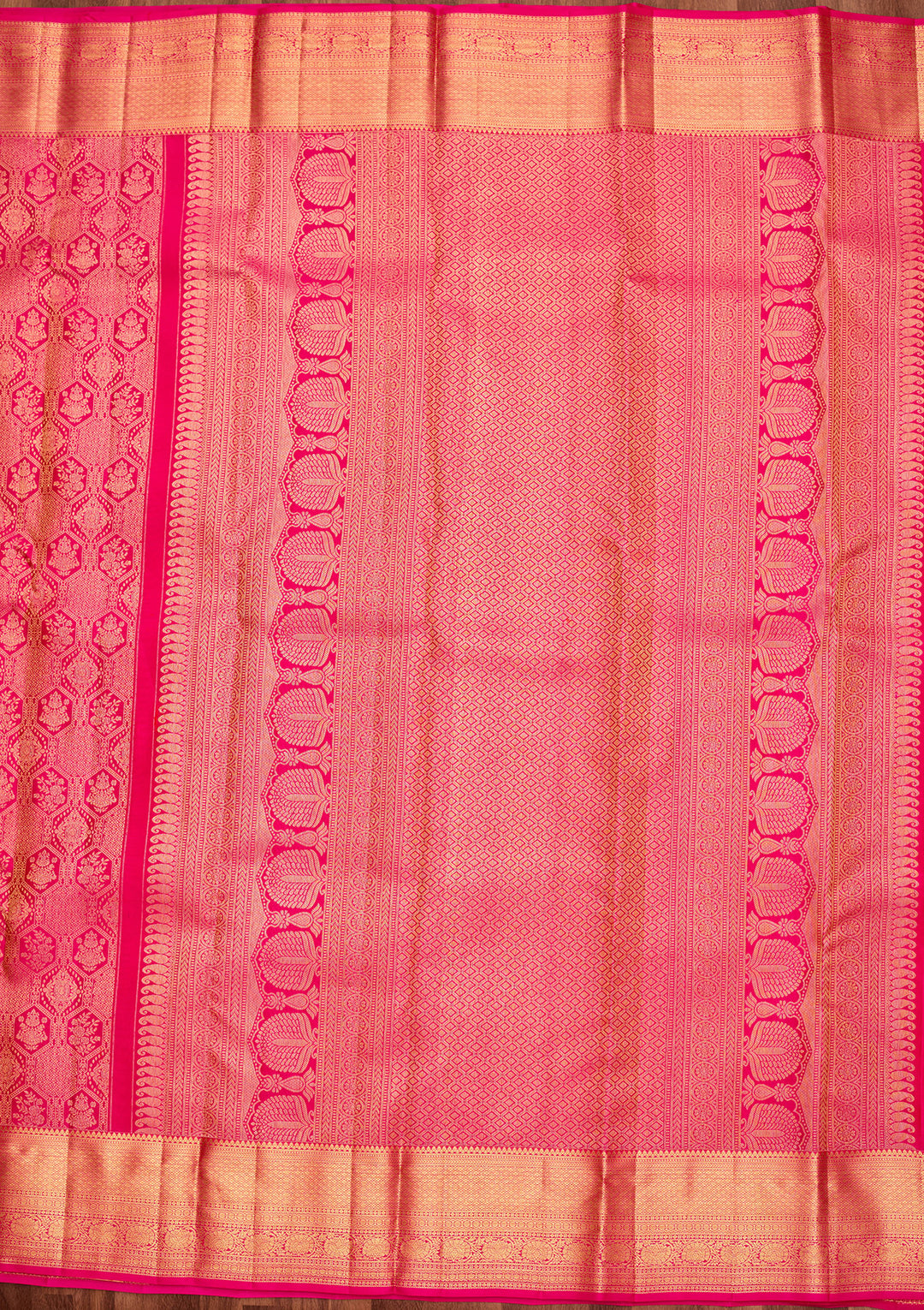 Rani Pink Pure Silk Jaal Saree With Matching Blouse Piece