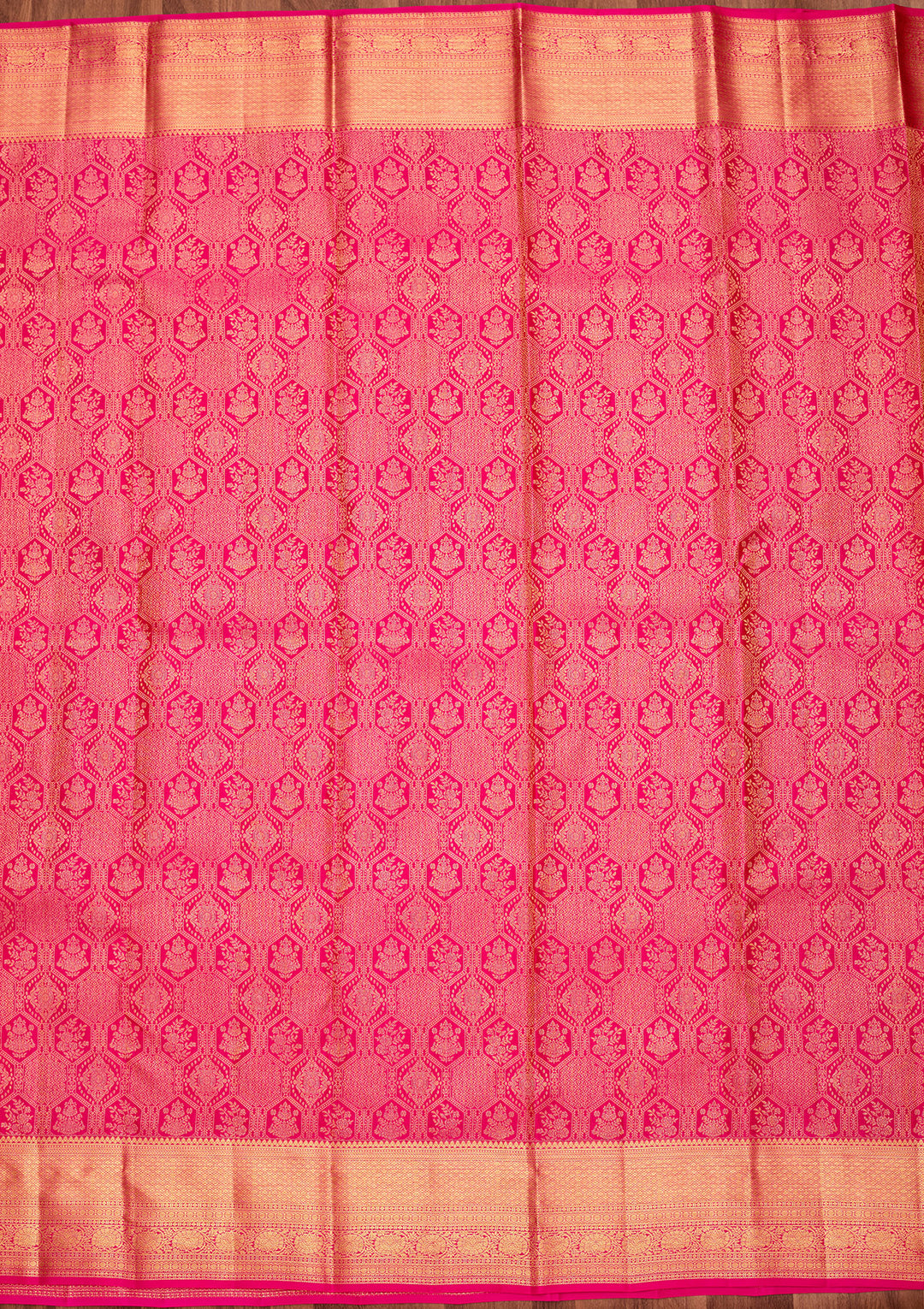 Rani Pink Pure Silk Jaal Saree With Matching Blouse Piece