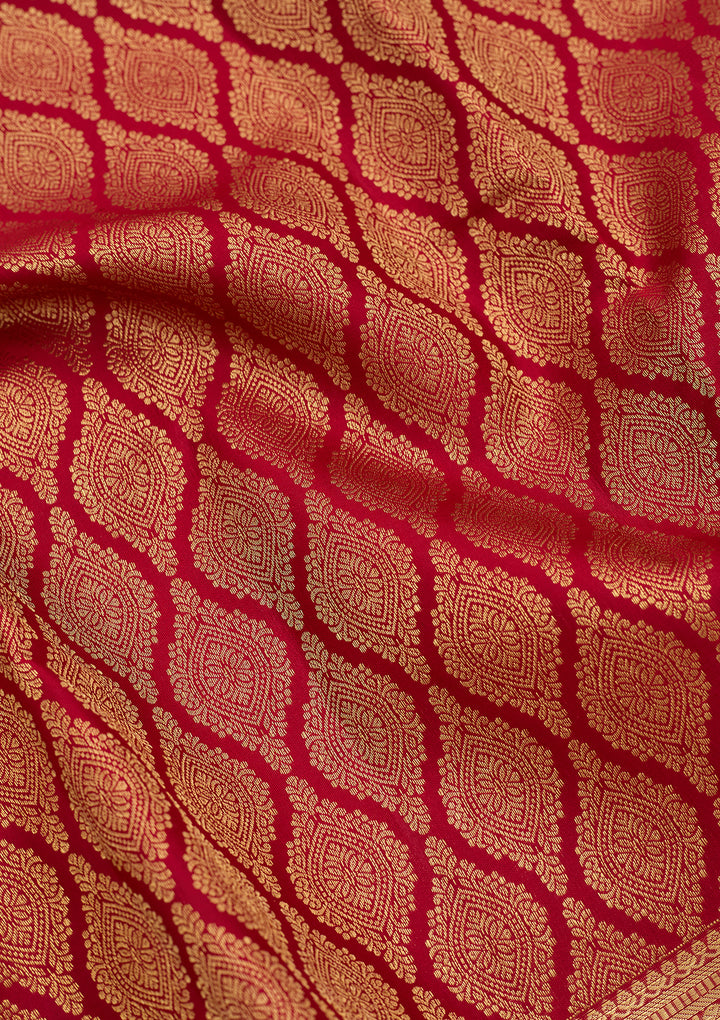 Maroon Pure Silk Jaal Saree With Matching Blouse Piece