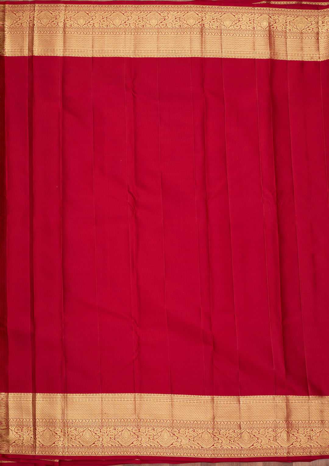 Maroon Pure Silk Jaal Saree With Matching Blouse Piece