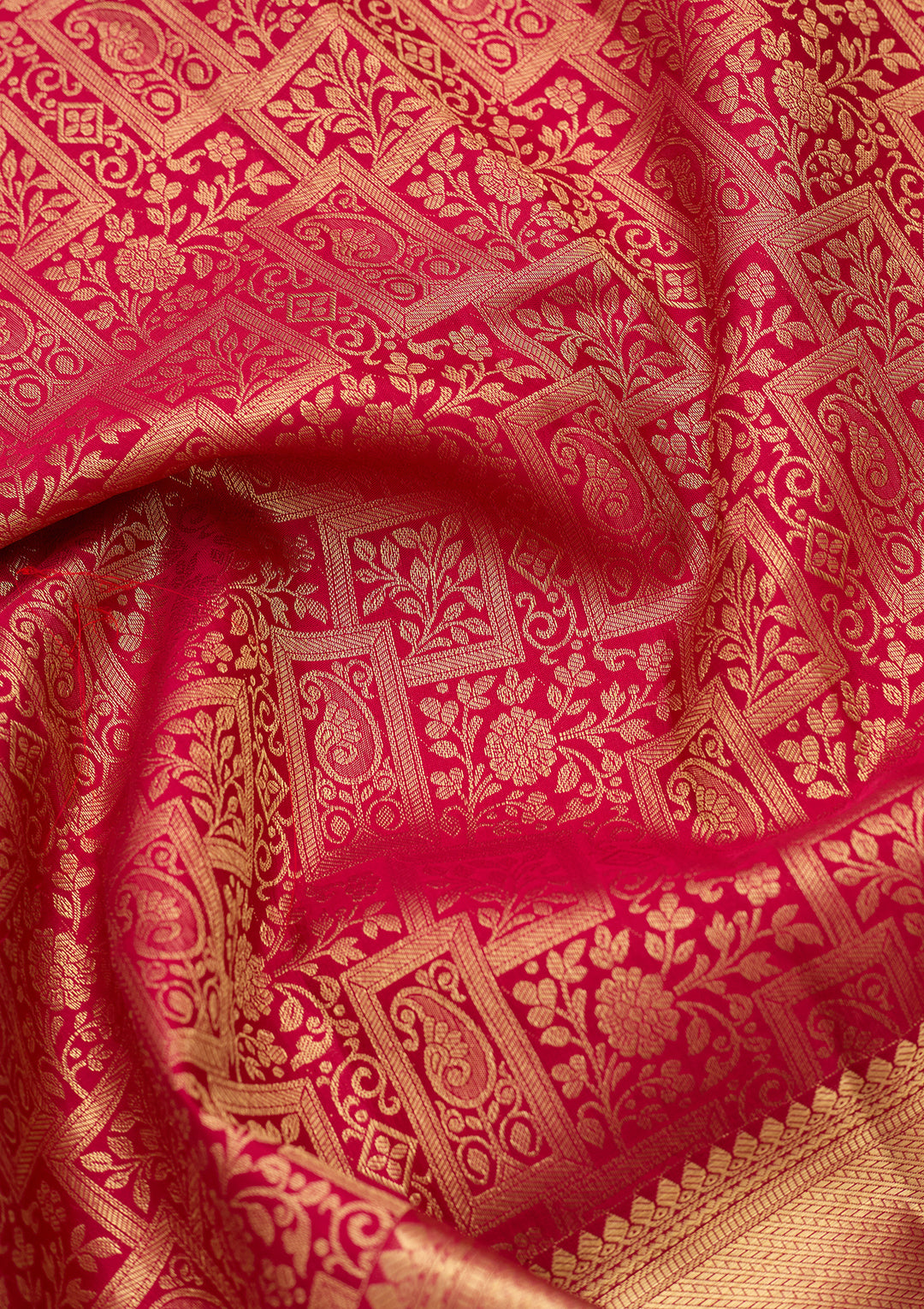 Rani Pink Pure Silk Jaal Saree With Matching Blouse Piece