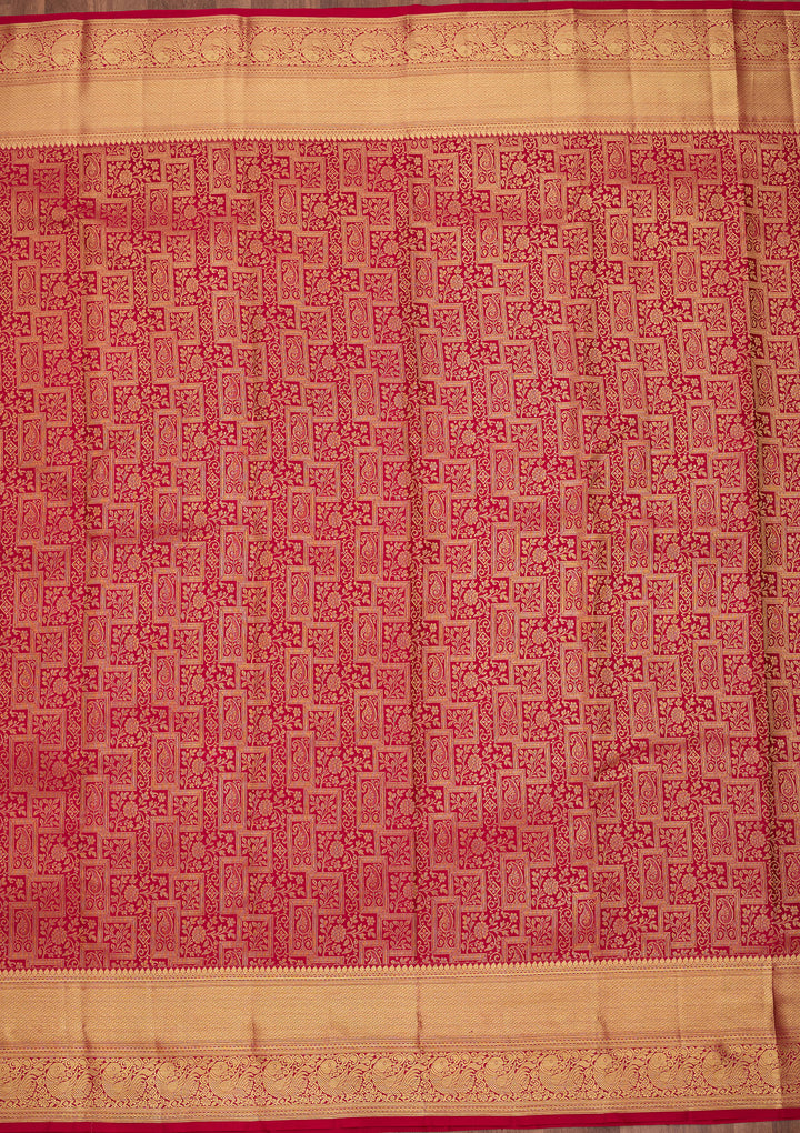 Rani Pink Pure Silk Jaal Saree With Matching Blouse Piece