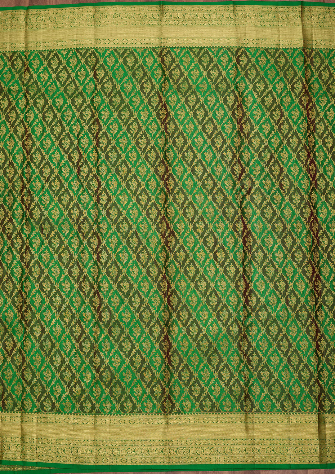 Rama Green Pure Silk Jaal Saree With Matching Blouse Piece