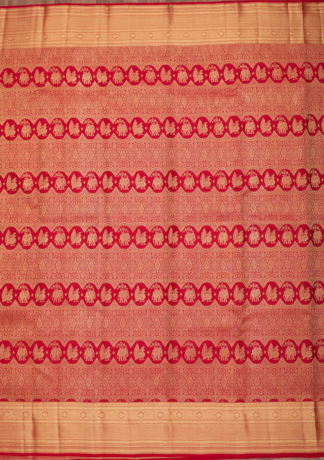 Maroon Pure Silk Jaal Saree With Matching Blouse Piece