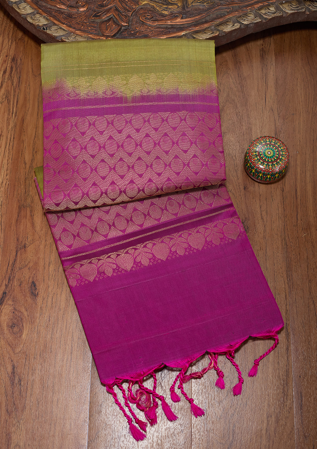 Mehendi Green Pure Opada Silk Buti Saree With Matching Blouse Piece
