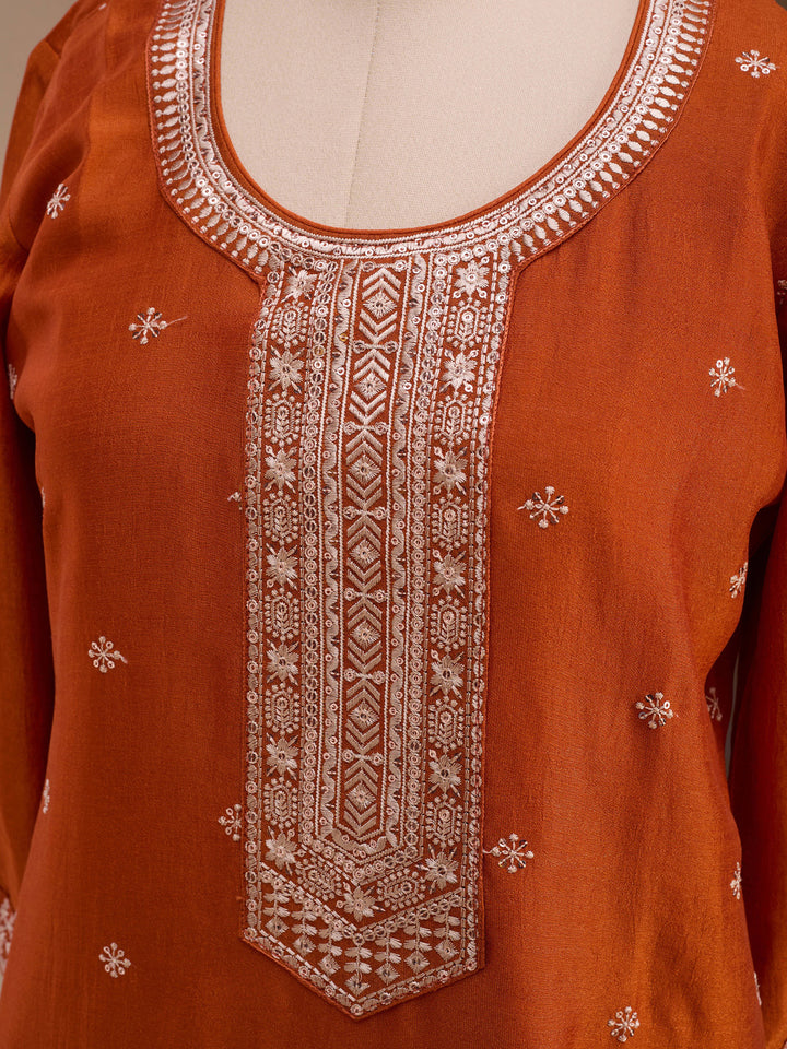 Orange Soft Raw Silk Threadwork Straight Kurta With Pant Regular And Dupatta