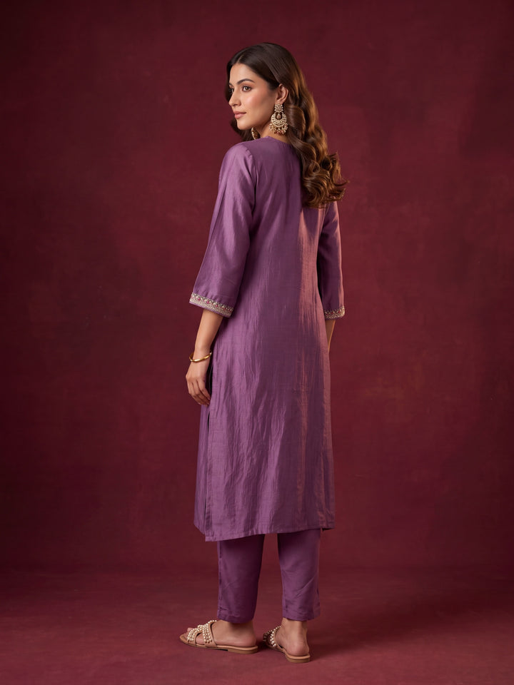 Dark Lavender Soft Raw Silk Threadwork Straight Kurta With Pant Regular And Dupatta