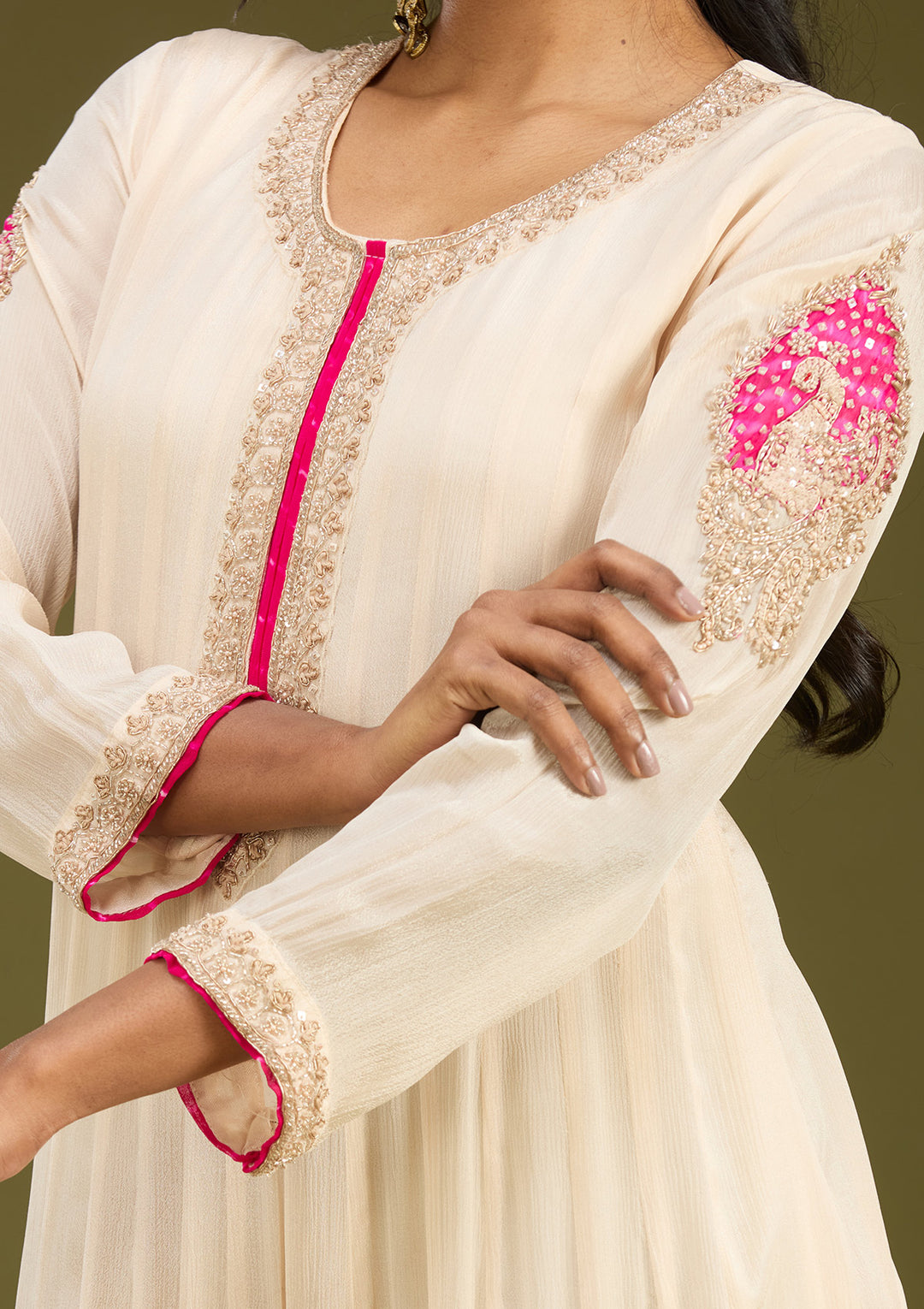 Off White Zariwork (Gold) Chanderi Readymade Salwar Suit