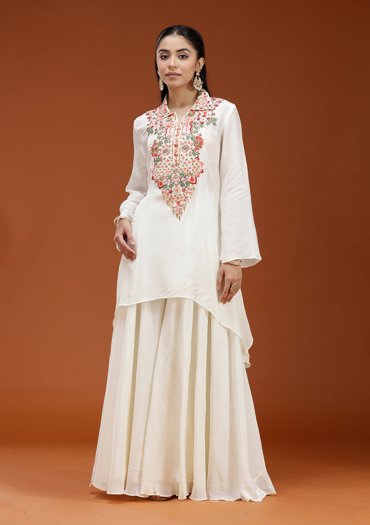 Off White Threadwork Satin Readymade Salwar Suit