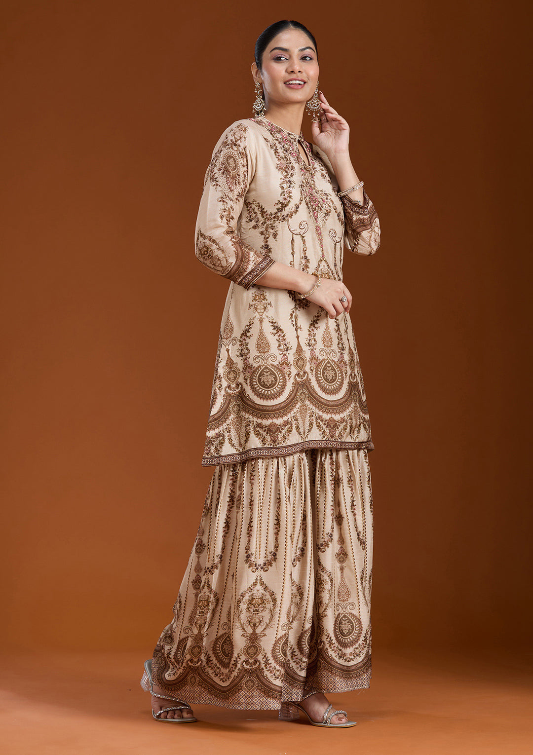 Off White Printed Crepe Readymade Salwar Suit