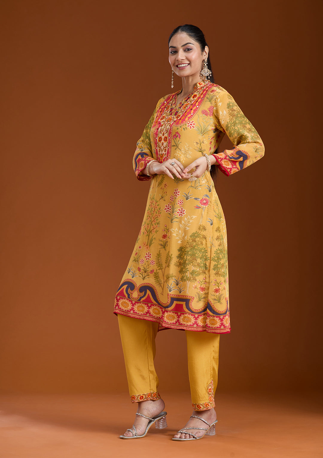 Mustard Yellow Multi Crepe Abstract Geometric Straight Kurta With Regular Pant And Dupatta