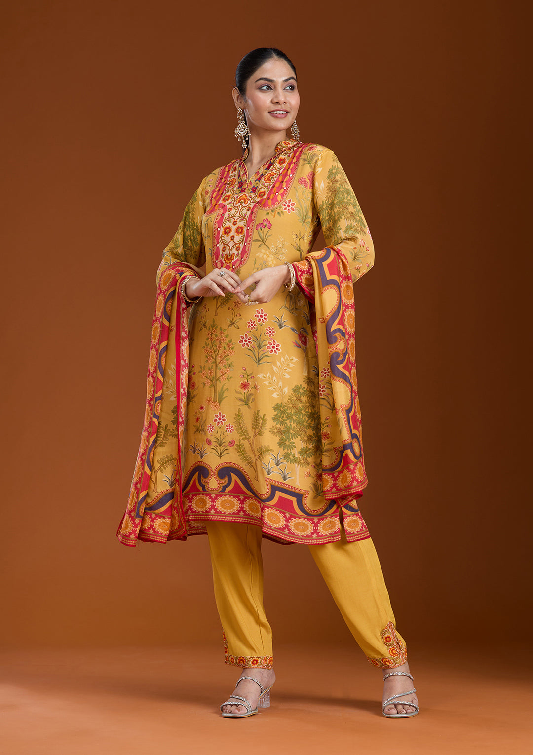 Mustard Yellow Multi Crepe Abstract Geometric Straight Kurta With Regular Pant And Dupatta